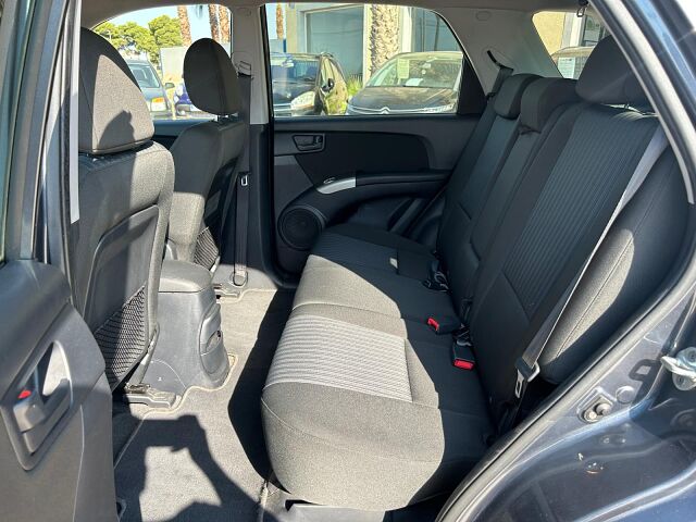 KIA SPORTAGE CUP 2.0 PETROL SPANISH LHD IN SPAIN 76000 MILES SUPERB 200